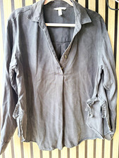 H&M Mama Maternity L Grey Collared Long Sleeve Button Tie Woven Blouse