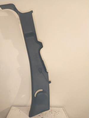 1996-06 Chevy GMC Silverado Sierra Rear Left Driver Side C-Pillar Seat Belt Trim
