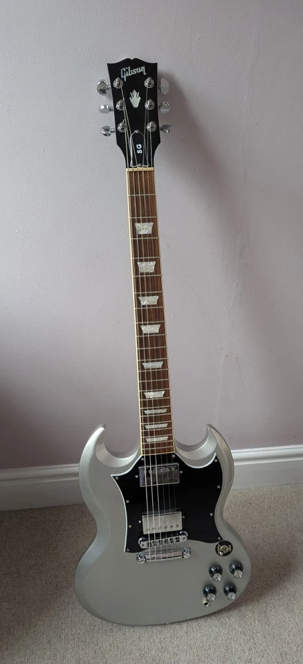 Gibson SG Standard, photo 1 of 5