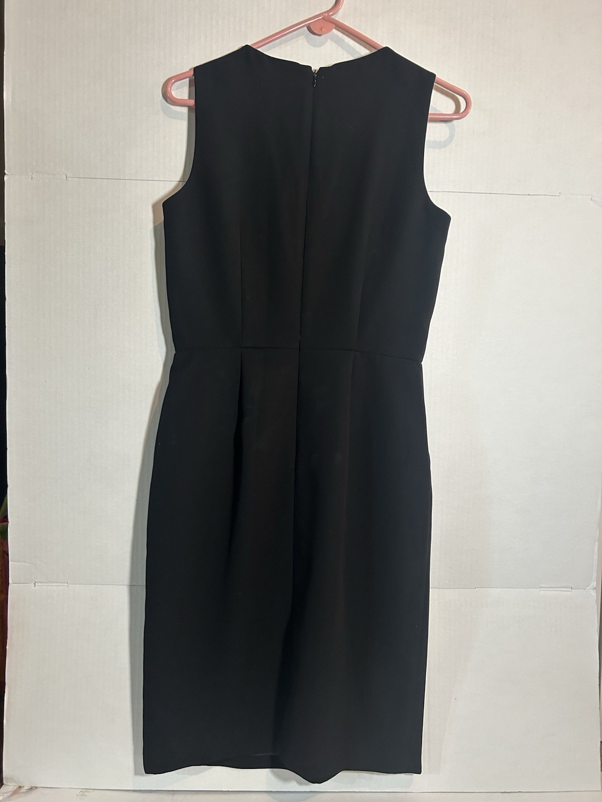 Calvin Klein Black Sleeveless Knee Length Sheath Scoop Neck 