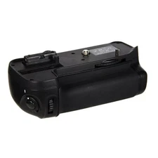 Comfortable MB-D11 Vertical Battery Handle Grip for Nikon D7000 DSLR Camera