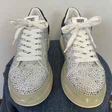 DKNY Kandas-Lace Up White  Black Sneakers Women's Size 8