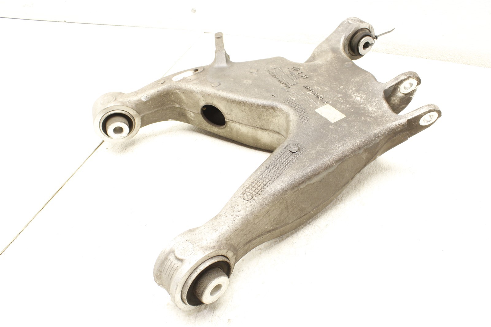 2020 Aston Martin Vantage Left Control Arm LH Assembly 18-21