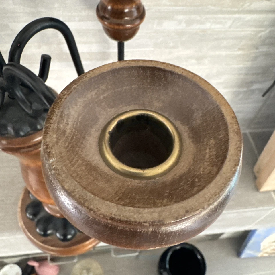 Centro de mesa candelabro vintage MCM Homeco madera y hierro forjado metal 5 cónicos Foto 4 de 4