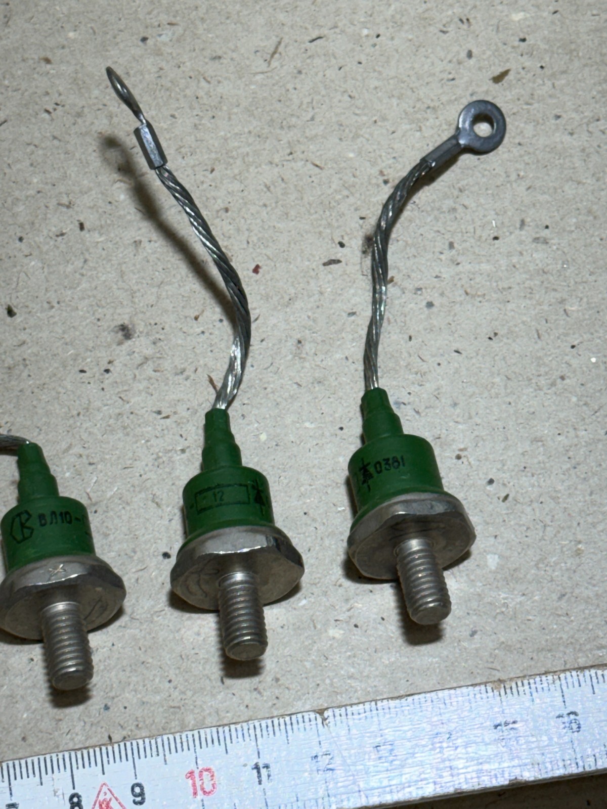 Picture 4 of 6