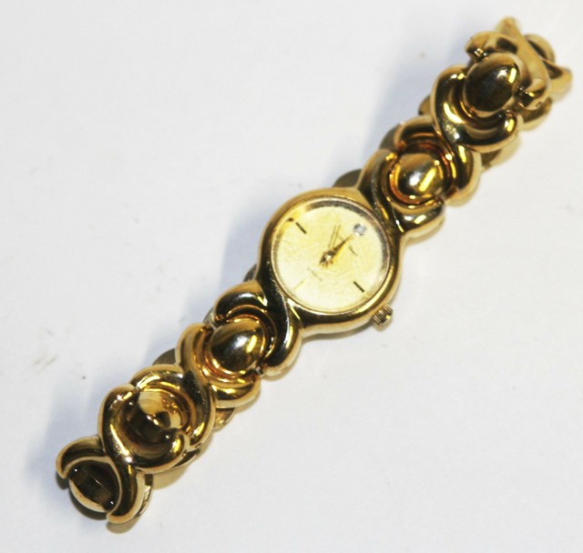 Vintage Estate Mathey Tissot Round Ladies Wrist Watch Gold Tone Dial