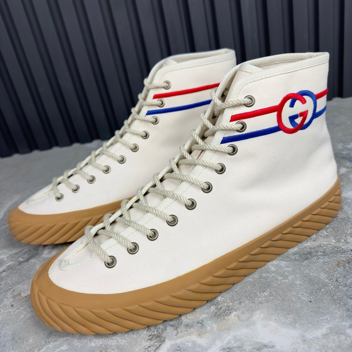 GUCCI Tortuga GG Logo High Top Sneakers White Fabric 11 G or 11.5