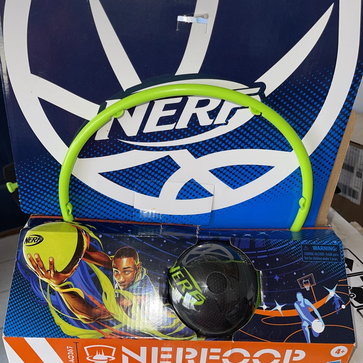 NERF Nerfoop, Classic Mini Foam Basketball and Hoop, Hooks On Doors, Indoor and Outdoor Play : Toys & Games