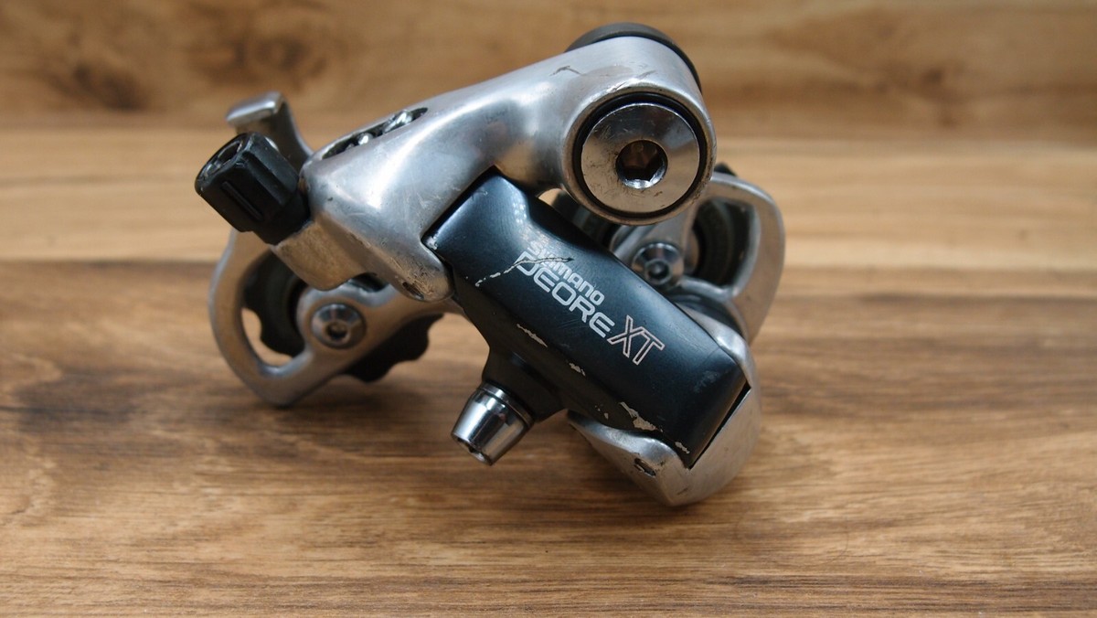 1991 rear derailleur Shimano Deore XT RD-M735 VIA Japan short cage