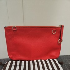Sac Portefeuille 2 En 1 Henri Bendel - Fermoir Turn Lock, Bandoulière Détachable, Cuir Rouge