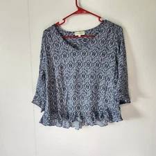 Cynthia Rowley Blue White Cropped Shirt 3/4 Sleeve Ruffle Medallion Print Large