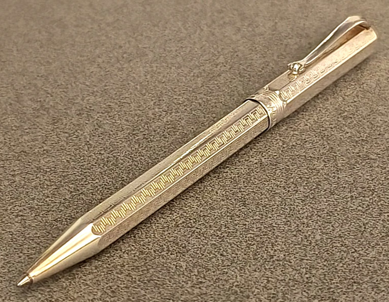 MONTEGRAPPA Reminiscence octagonal ballpoint pen 925 silver with Greek key
