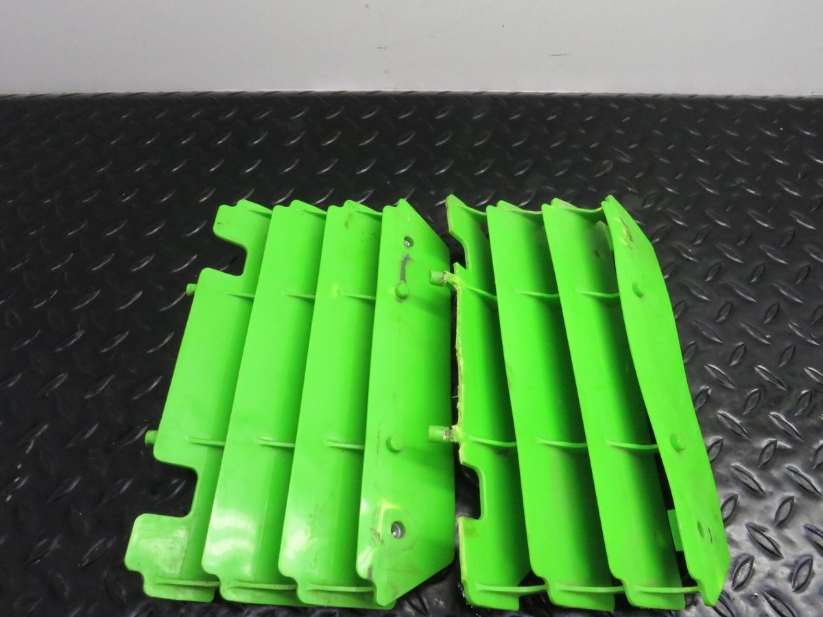 99 00 01 02 KAWASAKI KX 125 KX125 AFTERMARKET RADIATOR LOUVERS