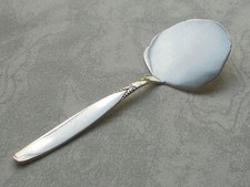 *RAR* Stilvolles kleines Gebäckheber aus 835er Silber von OKA / Kaltenbach