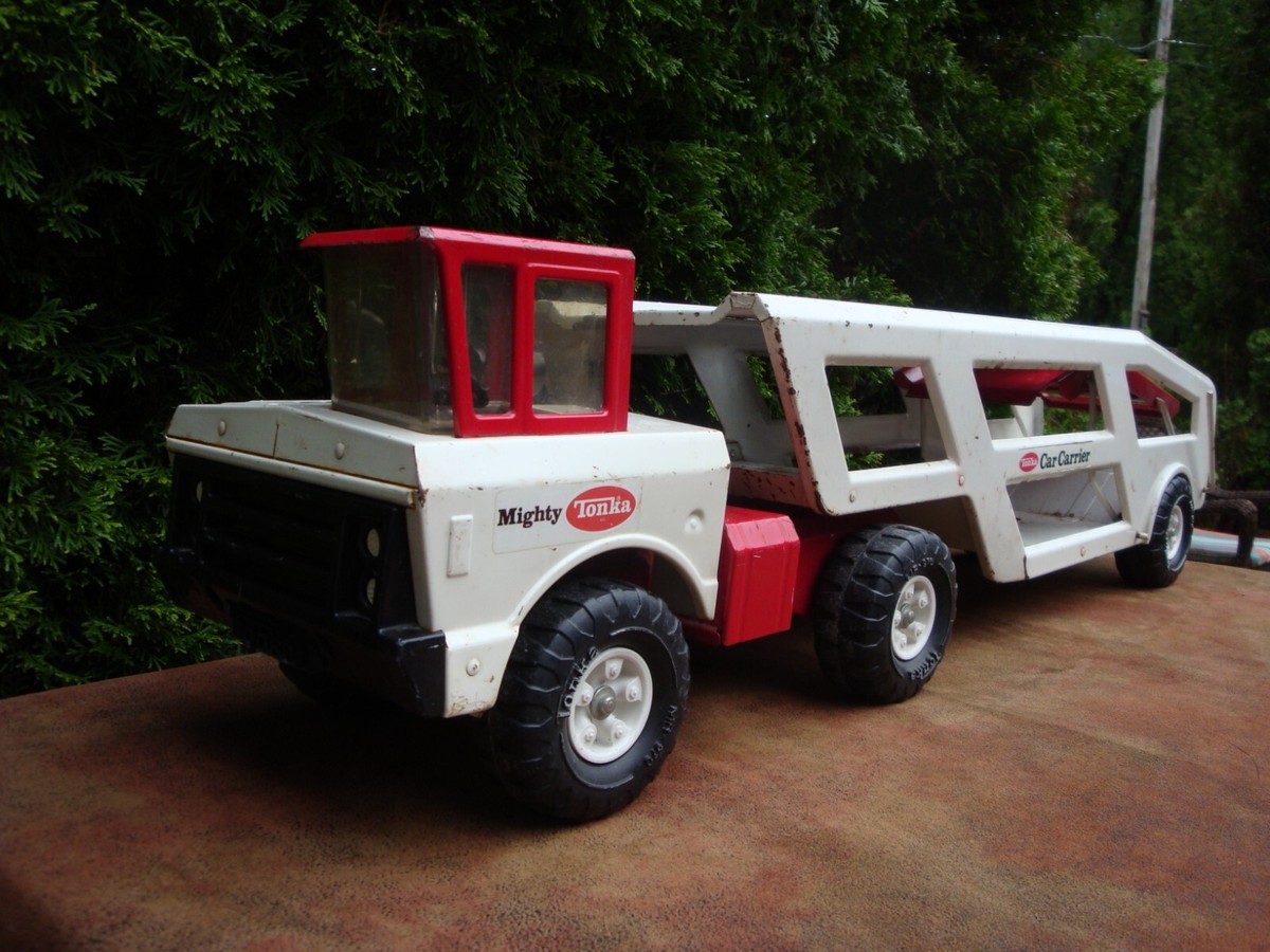 Vintage 1970's Mighty Tonka Pressed Steel 34 Vintage 1970's Mighty Tonka Pressed Steel 34