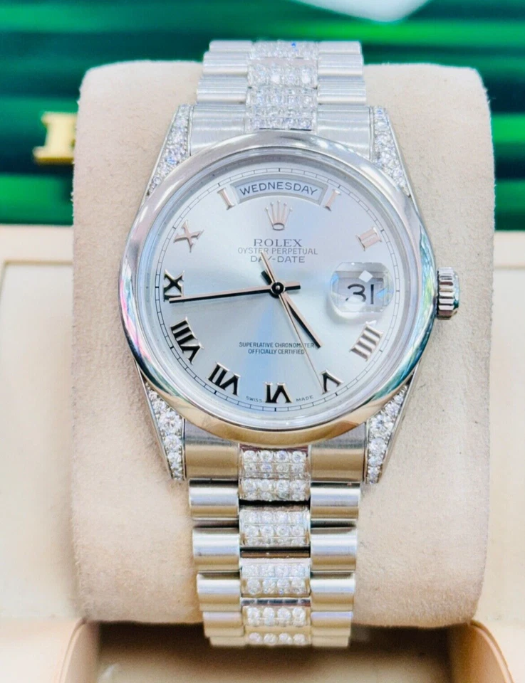 Reloj Rolex Day Date President 36 mm 118296 platino diamantes esfera romana Foto 2 de 4