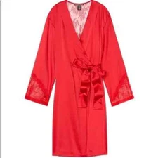 NWT Victoria’s Secret Red Chantilly lace Kimono Robe  M - L