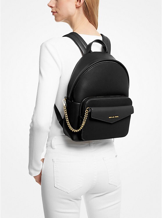 MICHAEL KORS BLACK COLOR 
Maisie Medium Pebbled Leather 2-in-1 Backpack Maisie Medium Pebbled Leather 2-in-1 Backpack in BLACK  main image 4