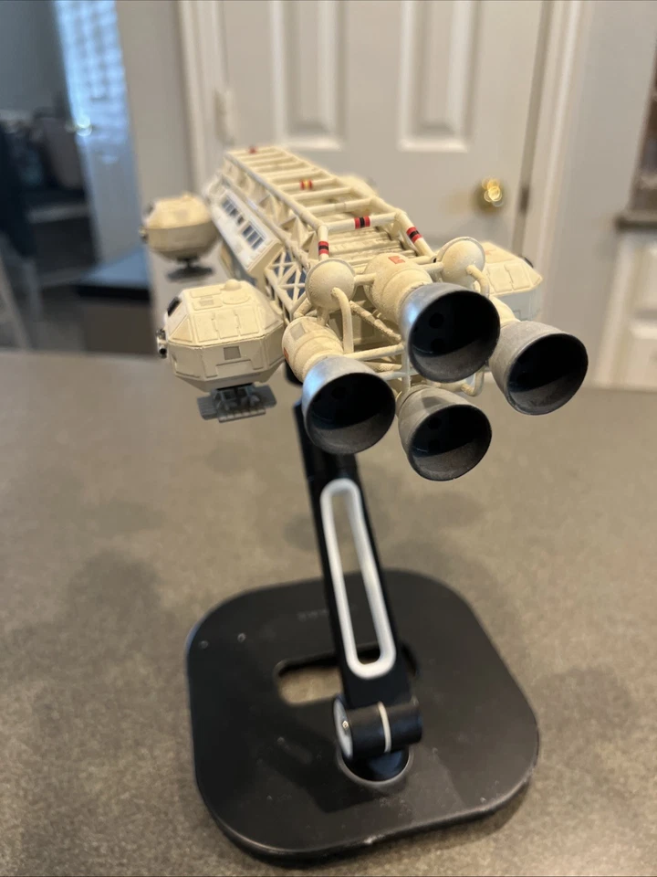 Built Up/Detailed Space 1999 Eagle Transporter Kit Vintage Rare - L@@K! - Image 3 of 4