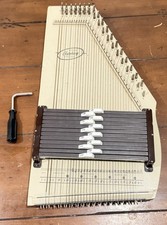 Silvertone Vintage Autoharp by Oscar Schmidt Nice