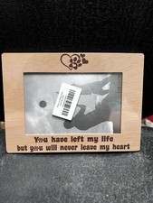 Pet Paws Memorial Pic Frame Forever in our Heart NEW Holds 4x6 DogCat With Stand
