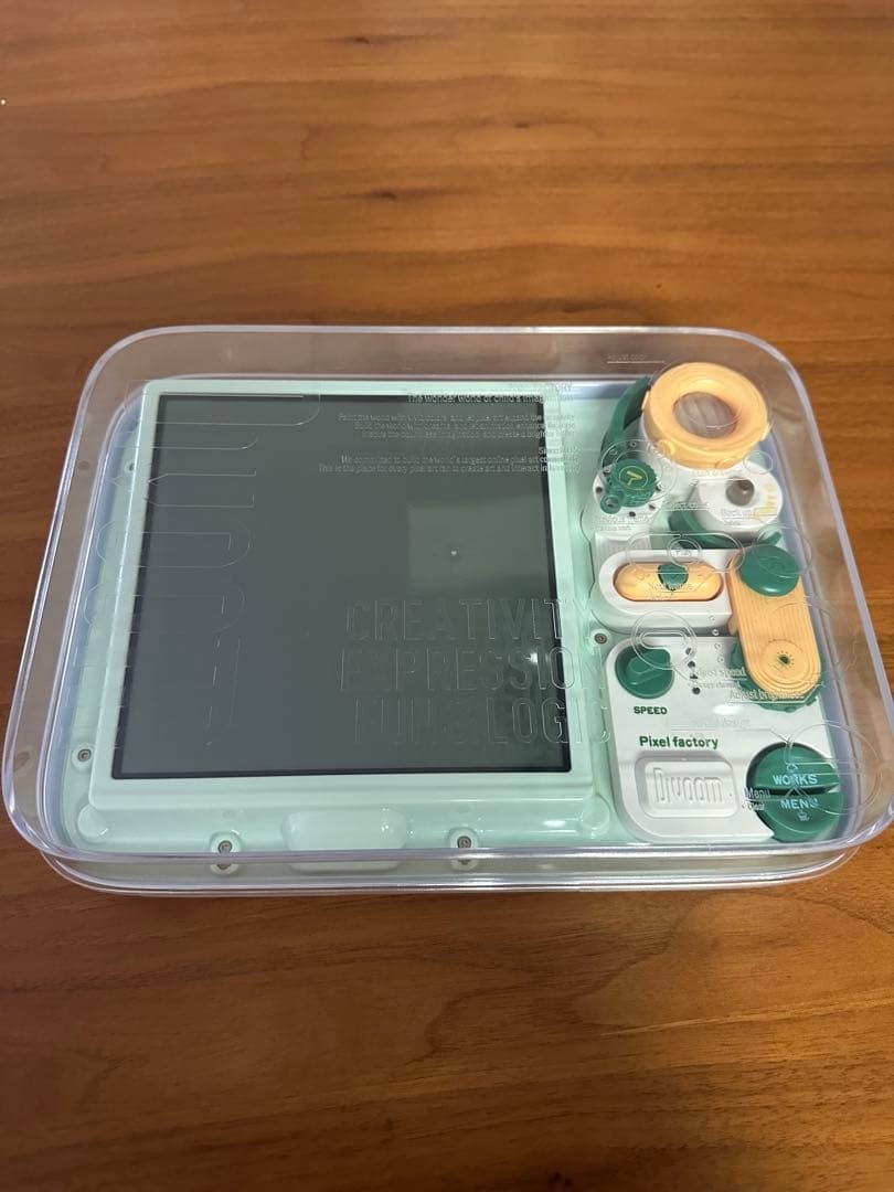 Divoom Pixel Factory DIY pixel art board A compact drawing board