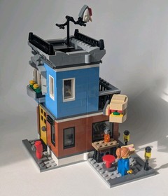 LEGO Creator 3 in 1 set # 31050: Corner Deli 100% complete. w/manuals No box.