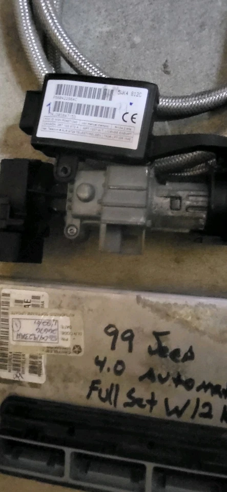 📦1999 Jeep Grand Cherokee 4.0L 05018189 ECU PCM ECM Motor Computador Plug & Play - Imagem 3 de 3