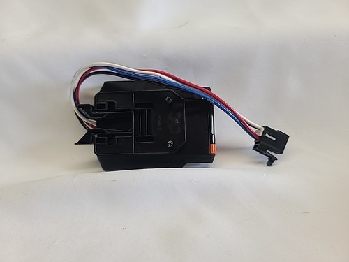 Curt Manufacturing 51126 Discovery Next Time-Delay Trailer Brake Controller - Picture 2 of 2