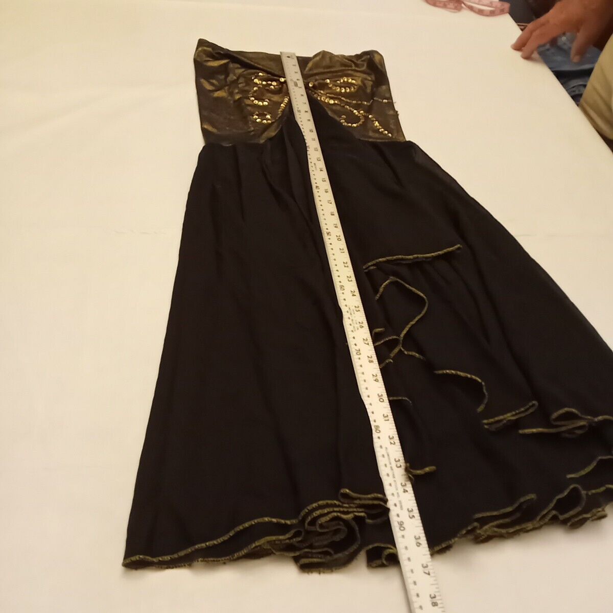 Picture 4 of 24