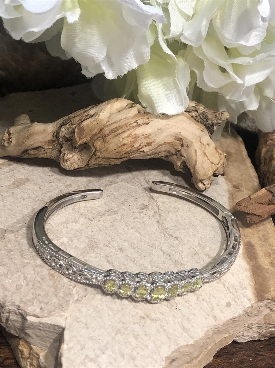 Peridot cuff bracelet deals