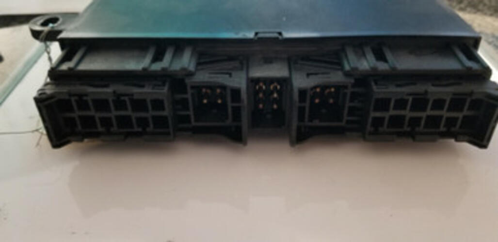 メルセデス・ベンツ W124、モジュールリレー（ユニット）1248203226 MERCEDES BENZ W124 Comfort Control Module 1248203226 for