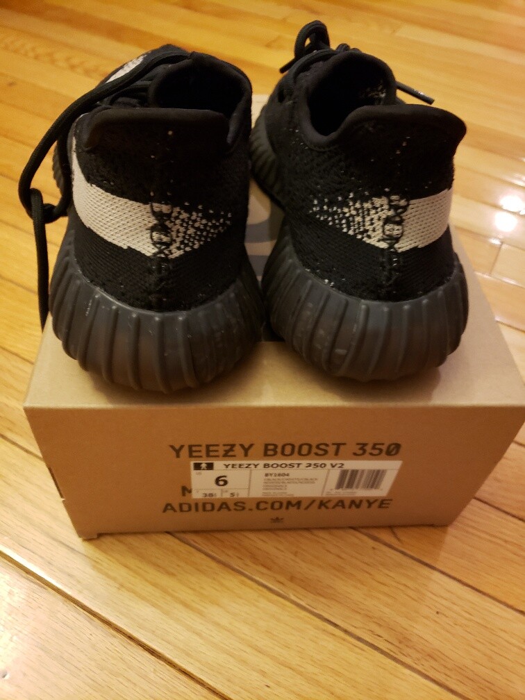 yeezy oreo size 11