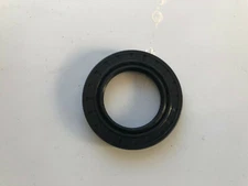 1 mainshaft oil seal big twin 84/Later* double lip 12052A