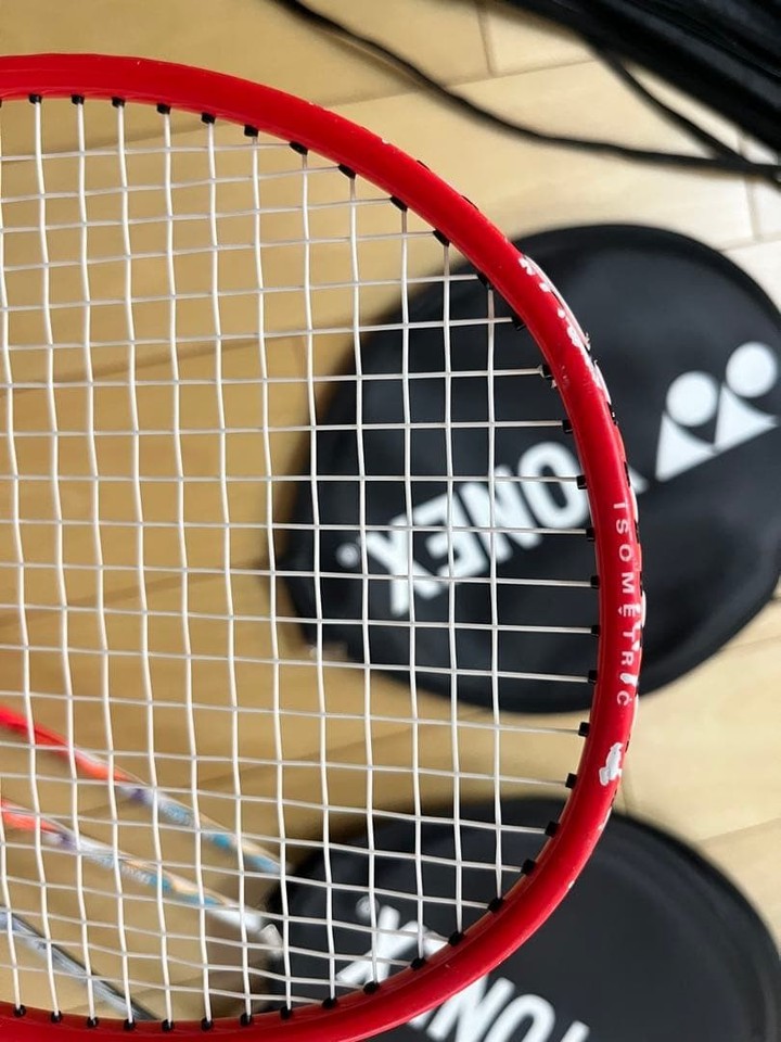 3 Yonex badminton rackets + 2 general badminton rackets | eBay Australia
