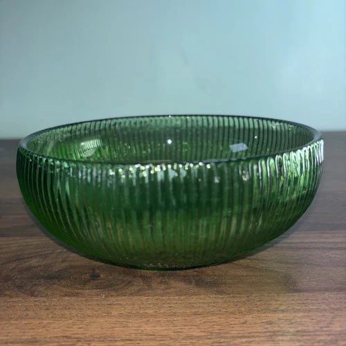 VTG E.O Brody Co. Emerald Green Ribbed Glass Bowl 6.5" D Cleveland OH. USA