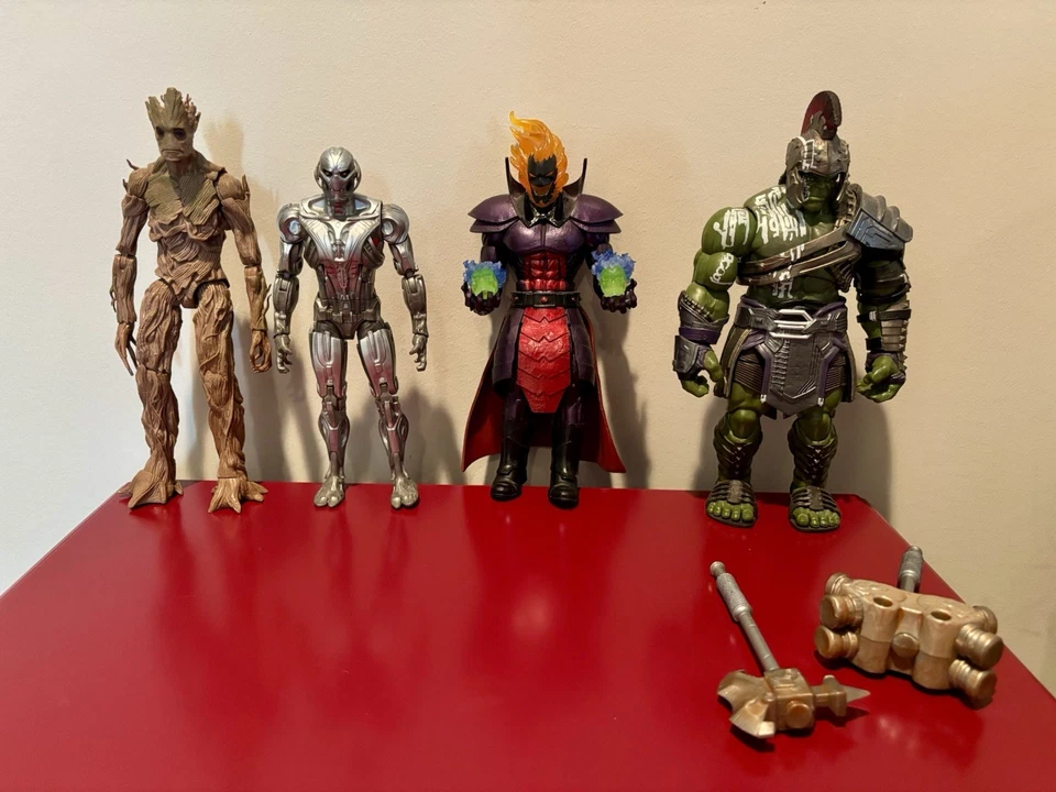 Lote BAF Leyendas Marvel, Ragnarok Hulk, Dormammu, Ultron y Groot Foto 2 de 4