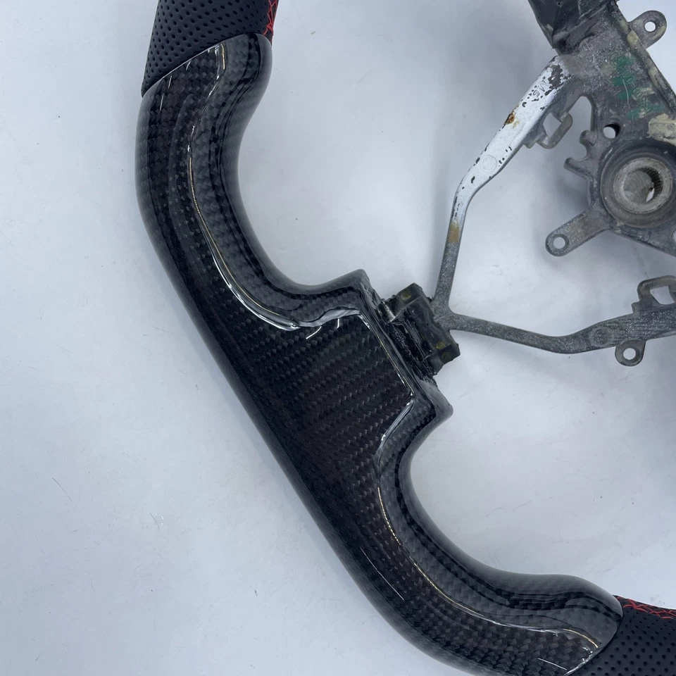 Volante de fibra de carbono real Legacy para Subaru 2003-2007 WRX STI 2005-2007 Foto 3 de 4