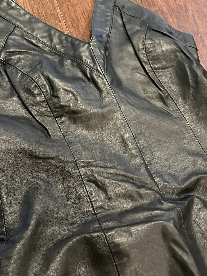 Vintage COMINT 100% Leather Dress — Made in Argentina — Size 9 — Excellent - Image 2 of 4