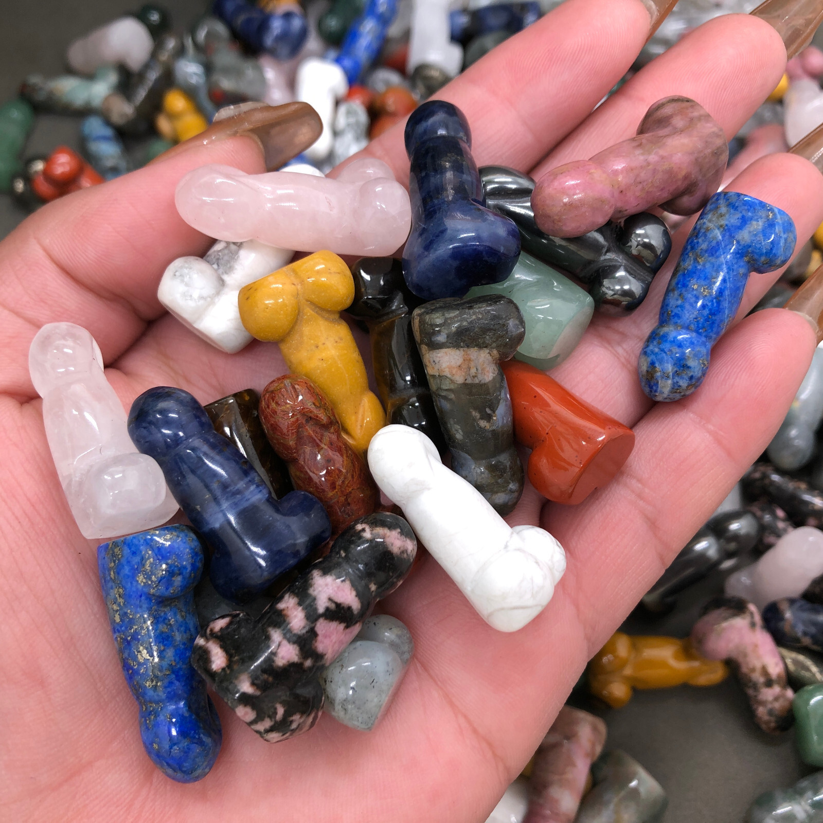 Natural Mix mini Mushroom Quartz Crystal Carved Skull Healing Random