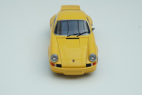 Ebbro Porsche 911 Carrera RS gelb 1:24 - Bild 5 von 9