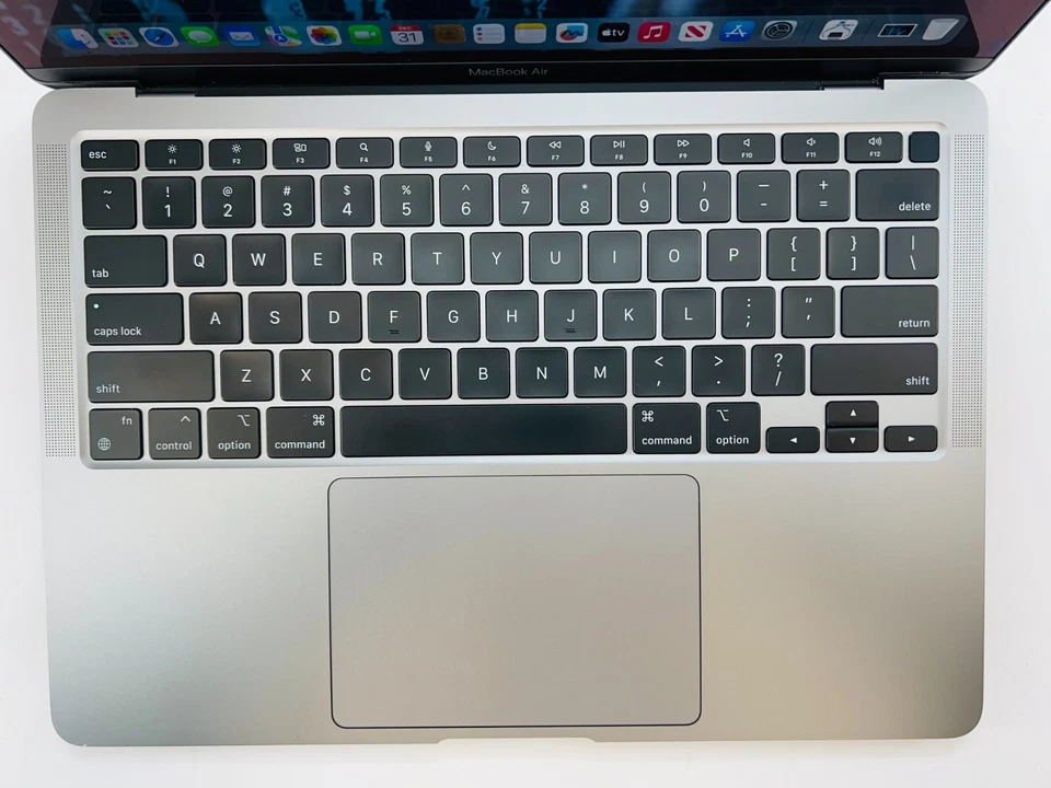 Apple 2020 MacBook Air M1 3.2GHz (7-Core GPU) 8GB RAM 256GB SSD - Very good - Image 3 of 4