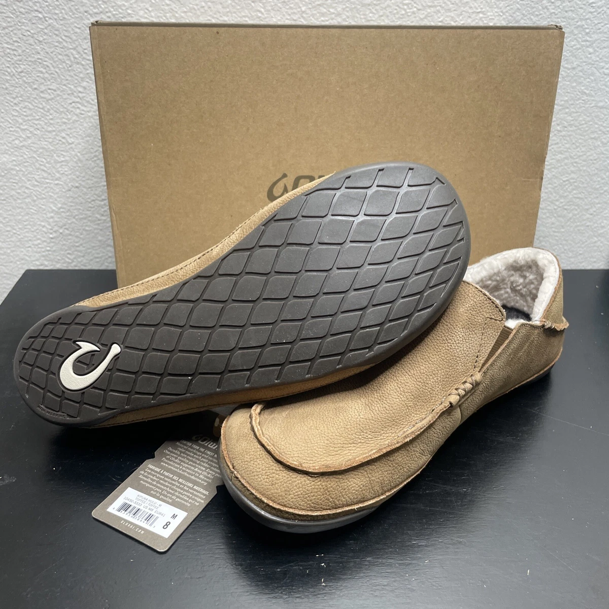 OluKai Men s Kipuka Hulu Nubuck Leather Slippers Toffee Toffee 10450 Size 8