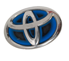 Toyota Yaris Hybrid 2014-2020 Front Radiator Grille Badge Emblem 753010d130