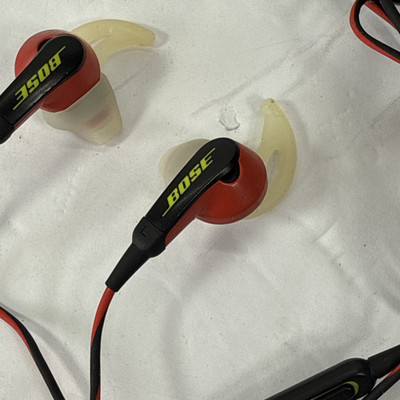 Bose SoundSport in-Ear Headphones Power Red 741776-0040 | TESTED