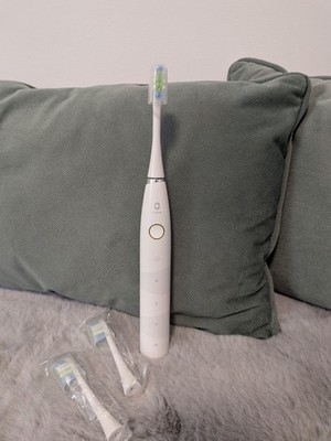 Oclean Elektrische Schallzahnbürste   Weiß   Inkl. 3 Ersatzköpfe