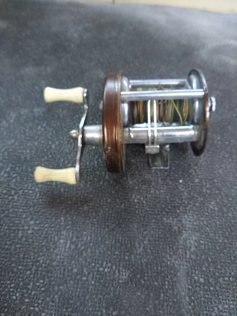 agitator fishing lure 5