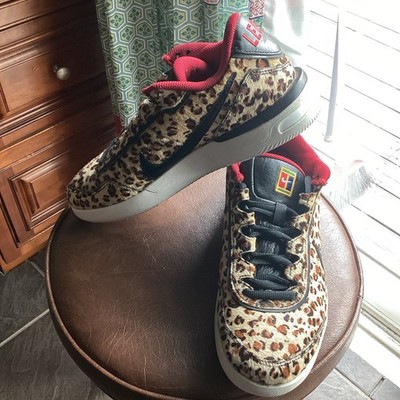 Nike Women Sz 8.5 Court Air Vapor Wing Premium Leopard Sneakers/athletic Shoes
