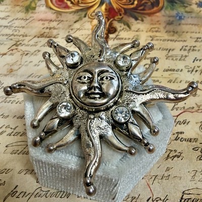Vintage BEST Celestial Sun Face Brooch Silver Tone Rhinestone 2.25'' - #2879