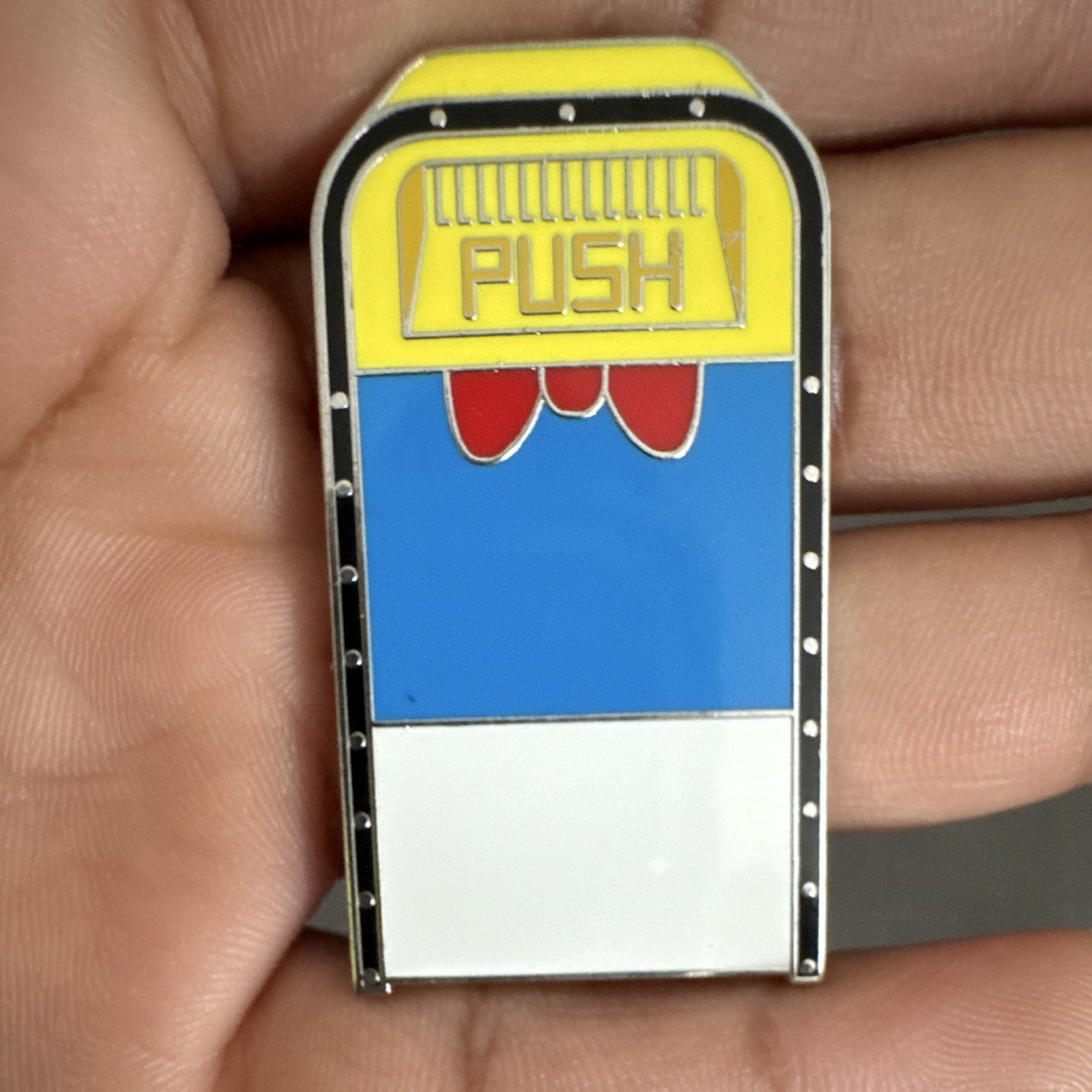 WDW Donald Duck Character Trash Cans Mystery Disney Pin